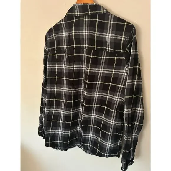 H&M Shirt Men’s Long Sleeve Button Down Plaid Flannel Size S - Picture 2 of 3